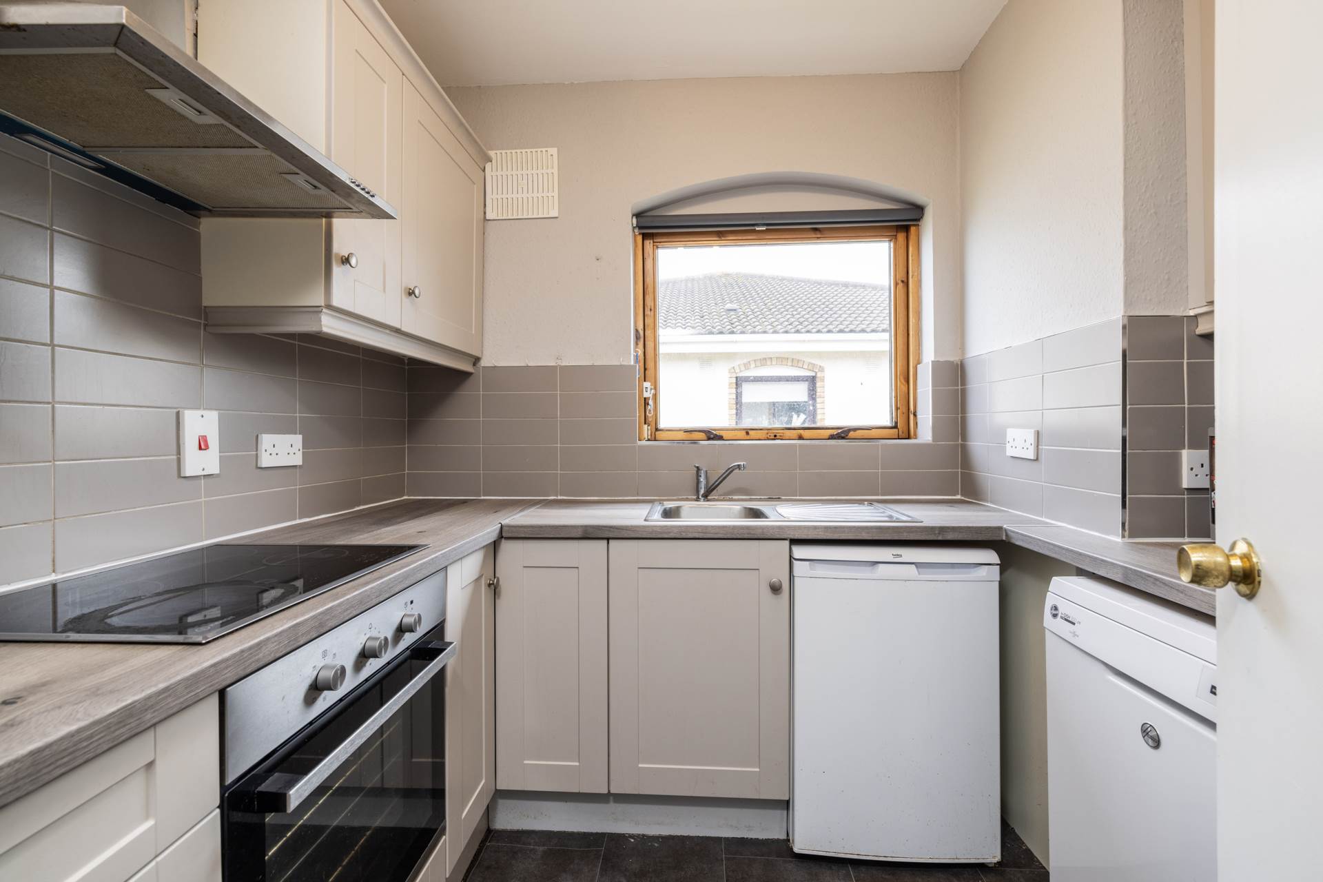 Avalon, Apartment 3c, Burrow Road, Sutton