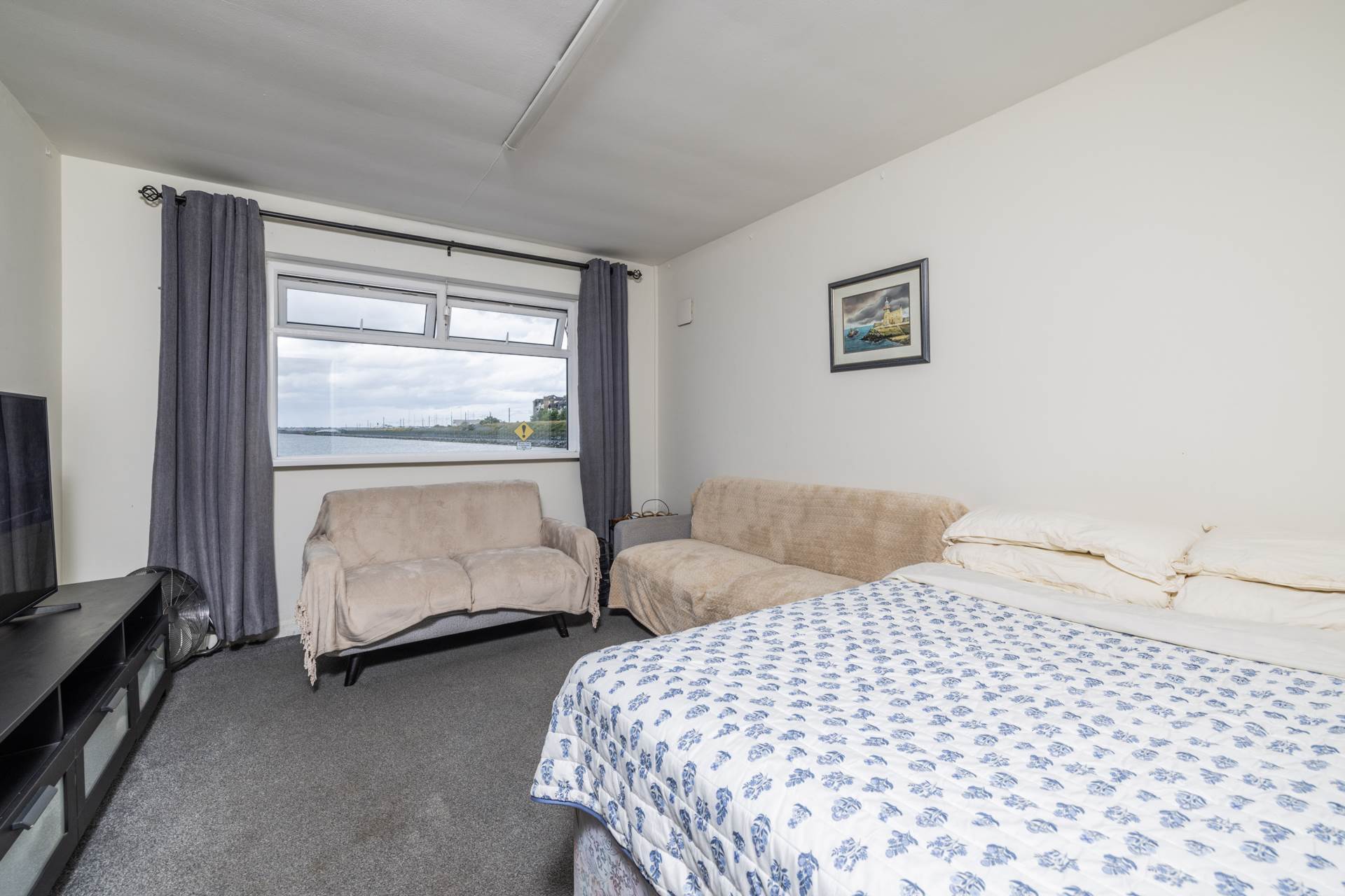 Domus, 5 Bissett`s Strand, Malahide