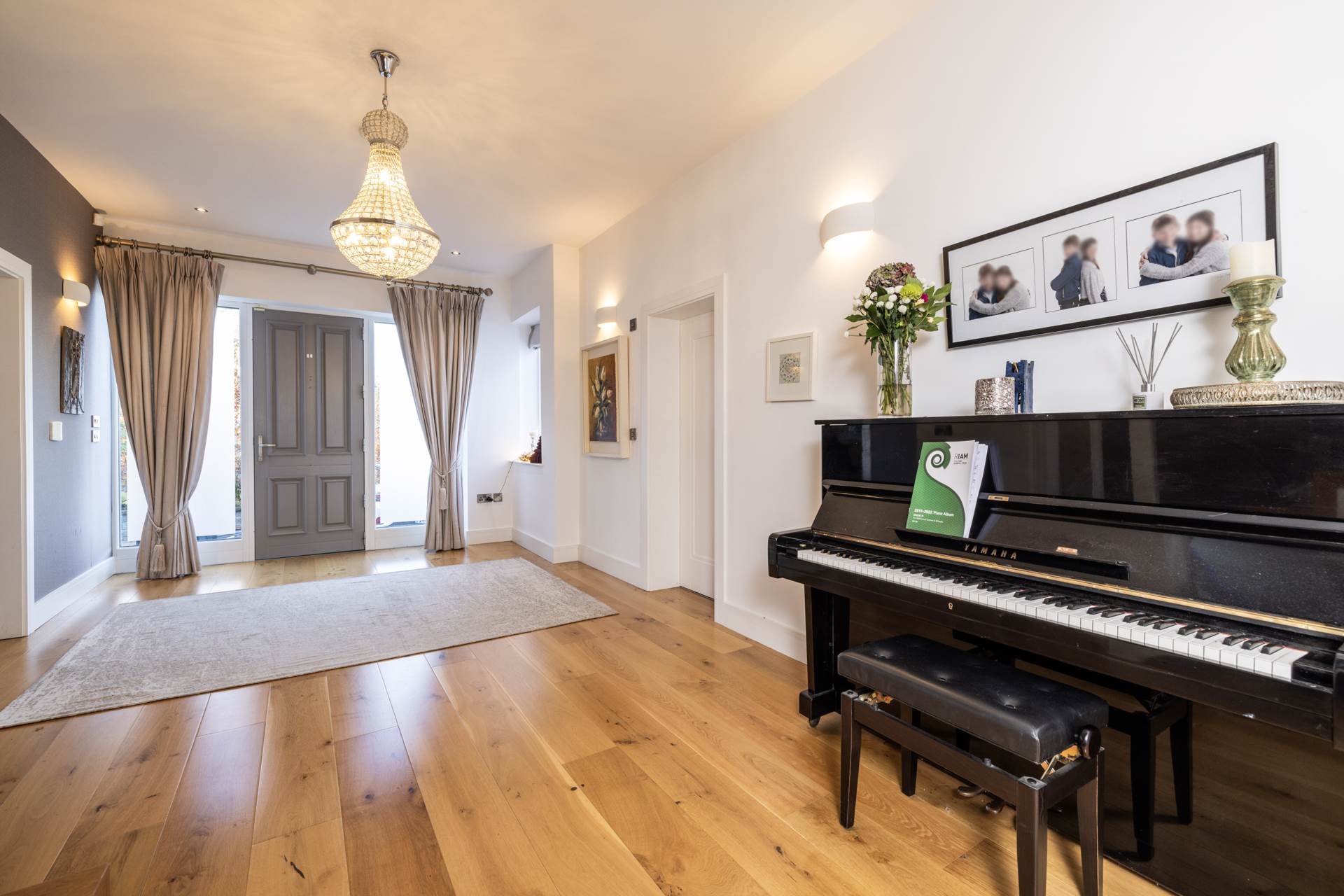 8 The Rise, Malahide