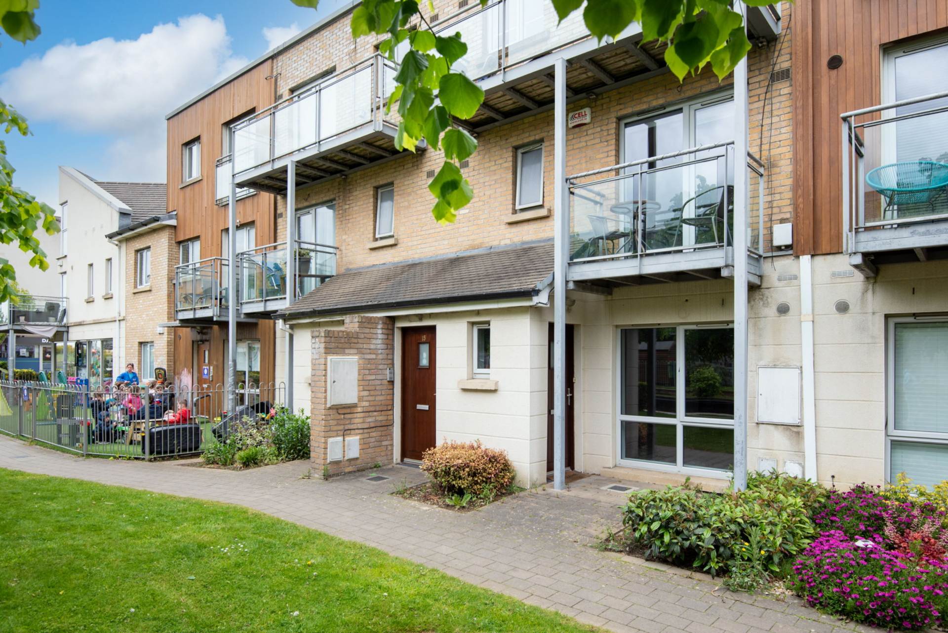 13 The Water Rill, Waterside
