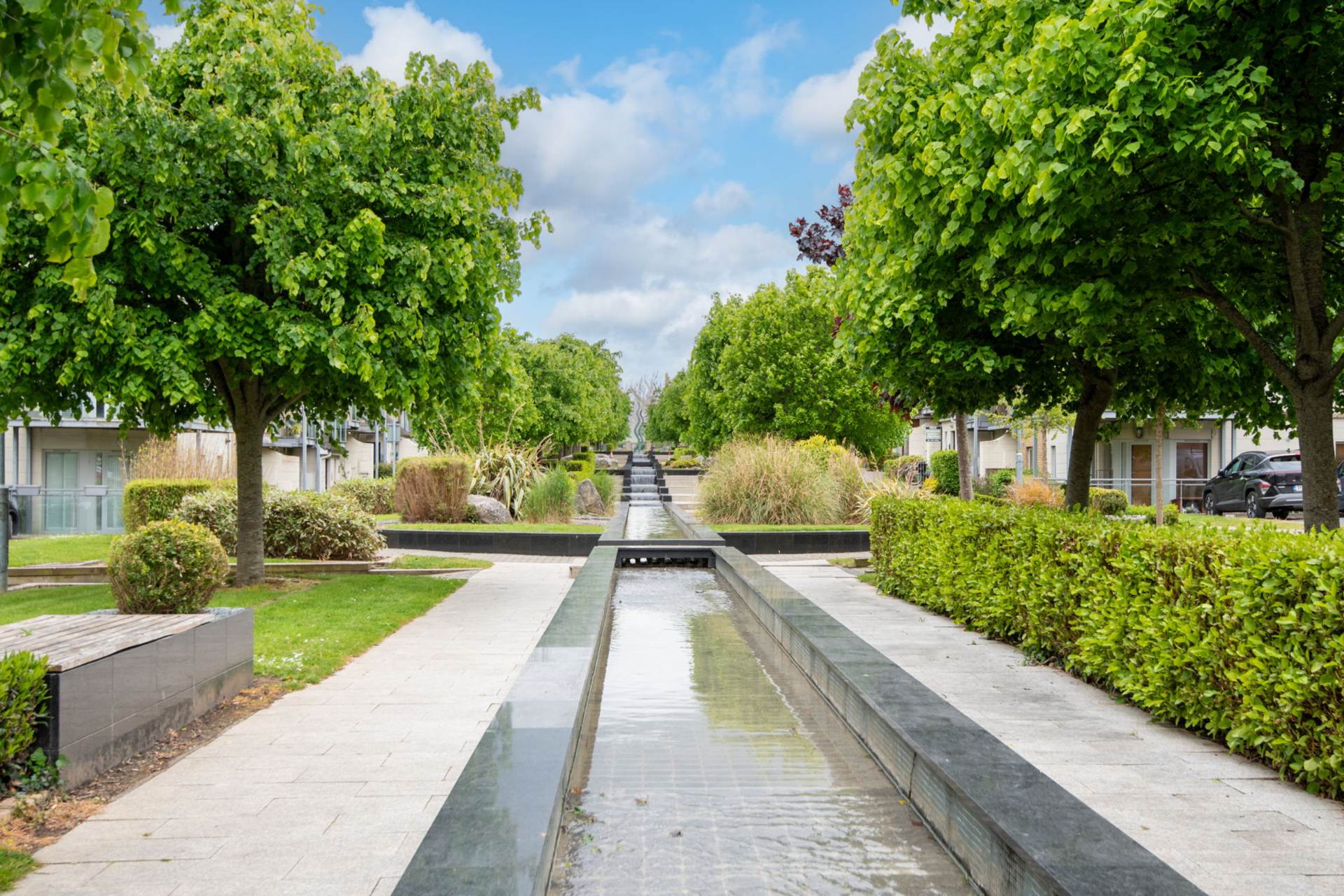 13 The Water Rill, Waterside