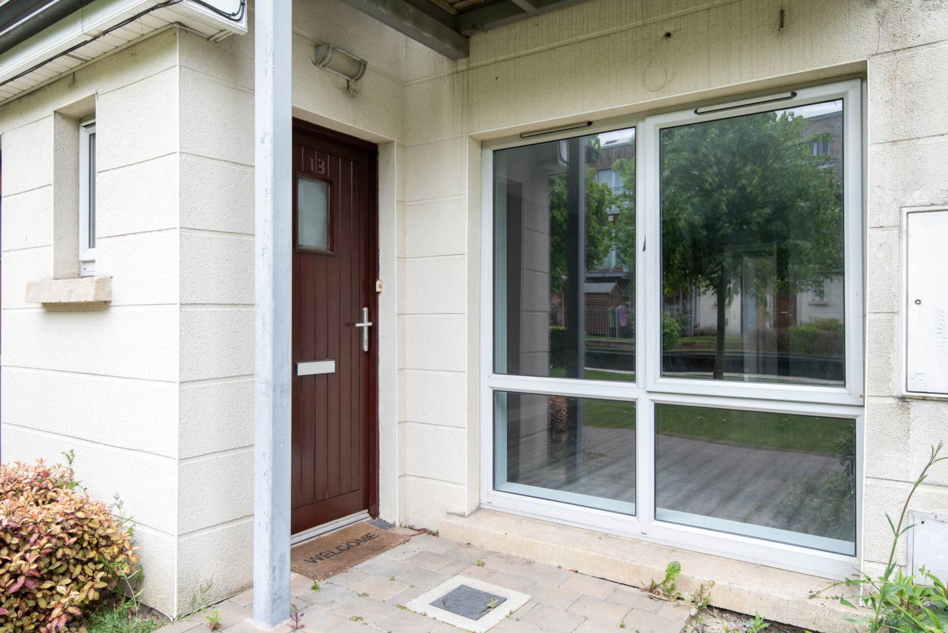 13 The Water Rill, Waterside