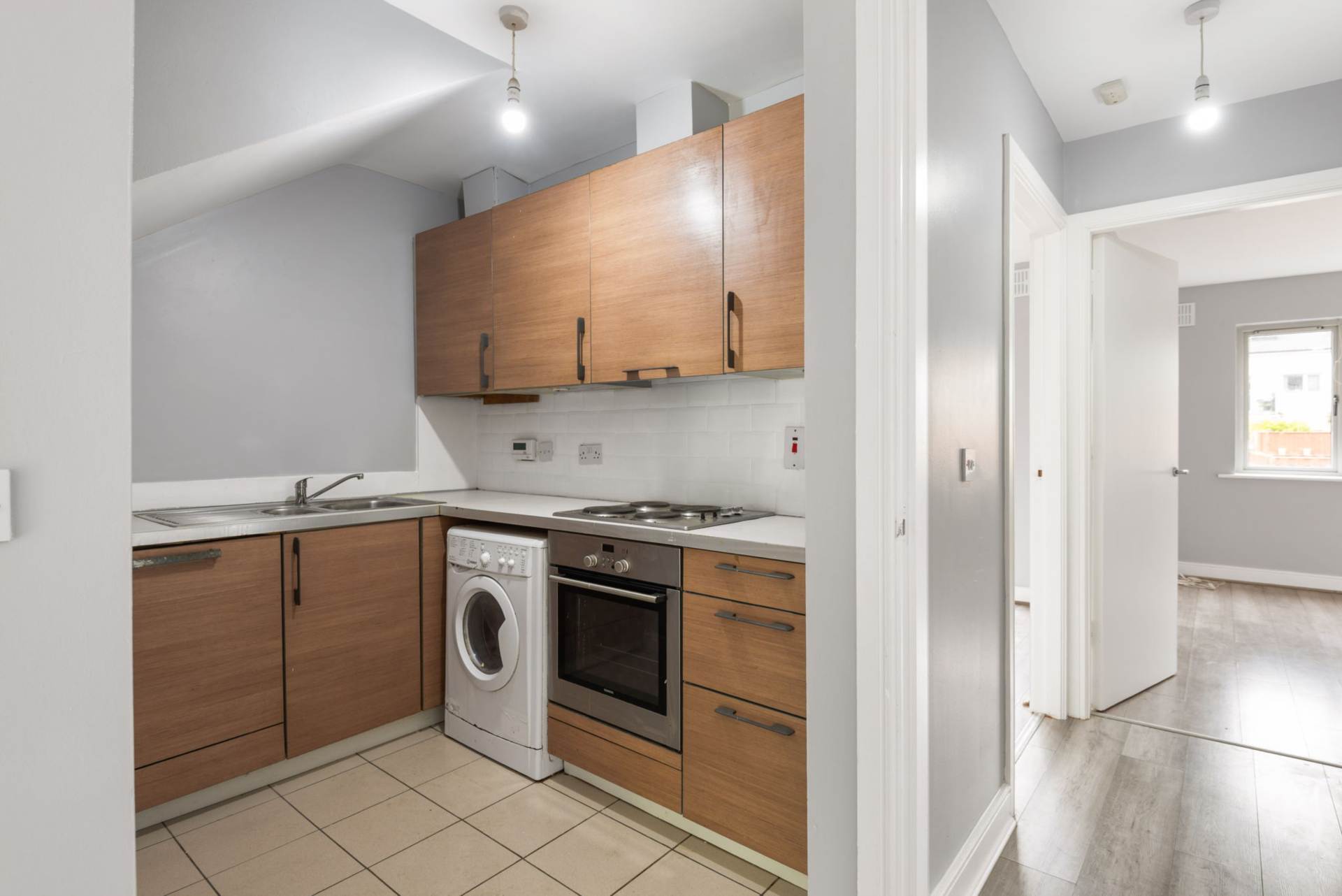 13 The Water Rill, Waterside
