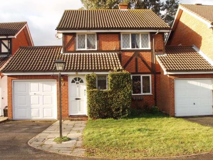 Littington Close, Lower Earley, Image 1