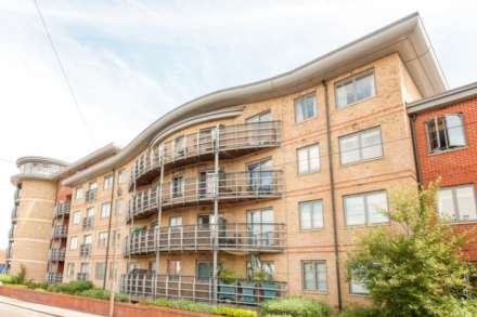 Property For Rent Jubilee Square, Reading