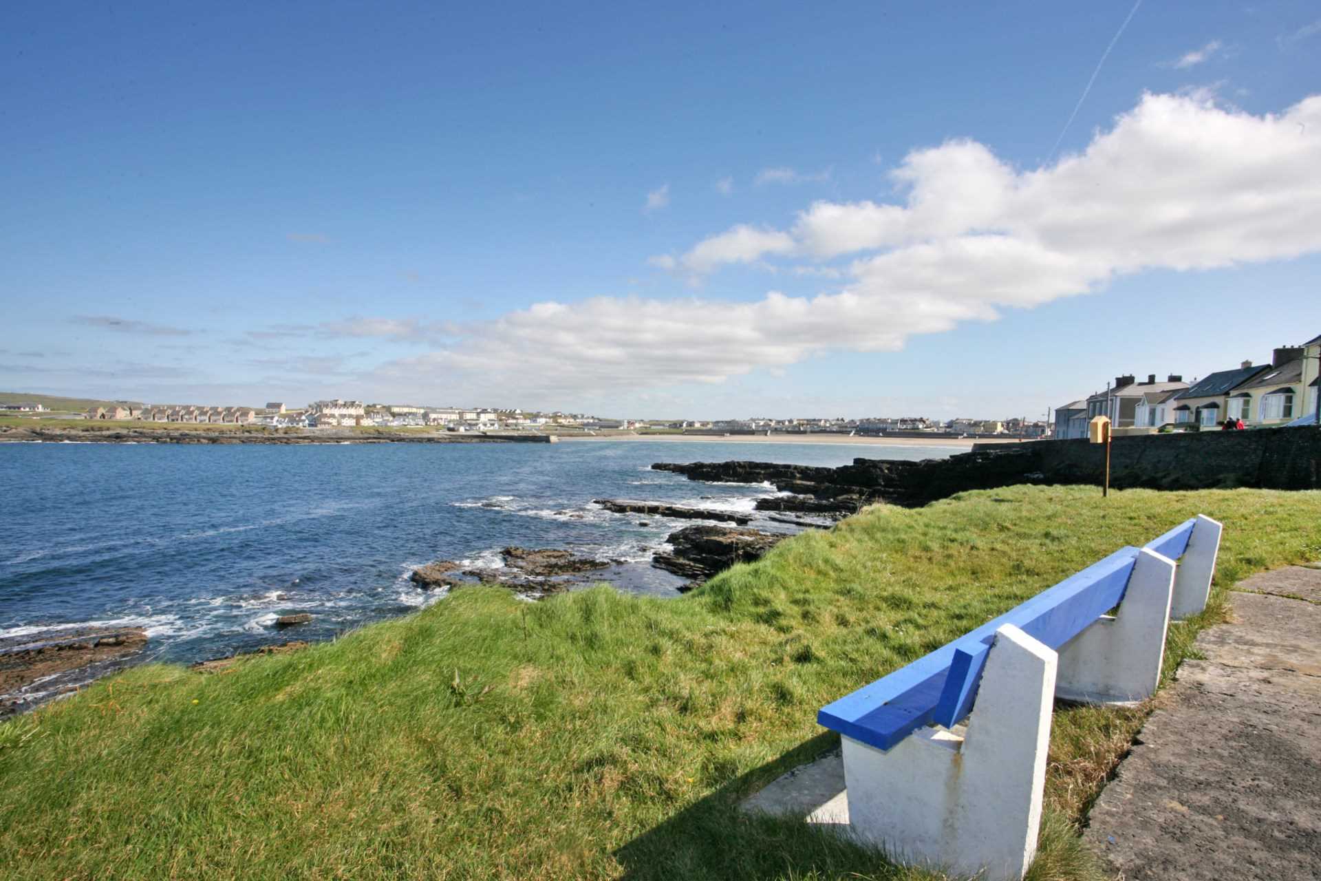 Apartments, Currach Cove, Kilkee, Co. Clare Apartments, Currach Cove, Kilkee, Co. Clare