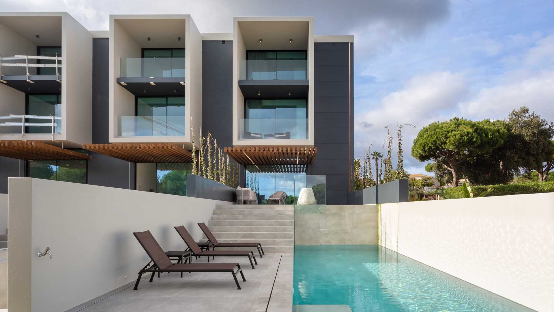 Townhouse in Vilas Alvas, Vale Do Lobo, Portugal