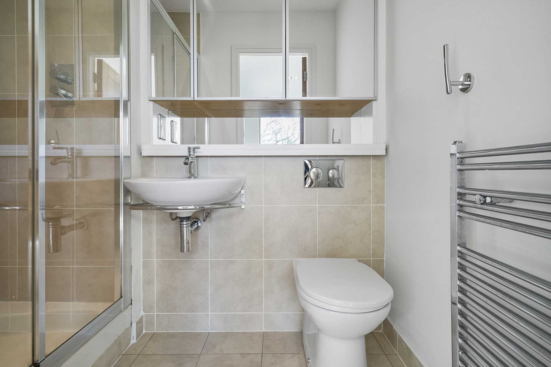 13 The Sherkin, Lancaster Gate, Western Road, Cork