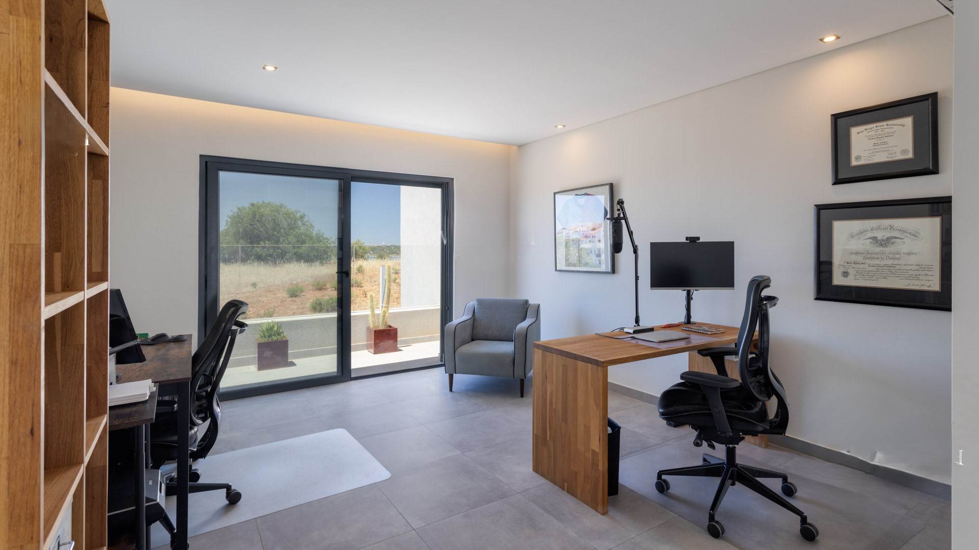 Townhouse, Mexilhoeira da Carregacao, Lagoa, Algarve, Portugal