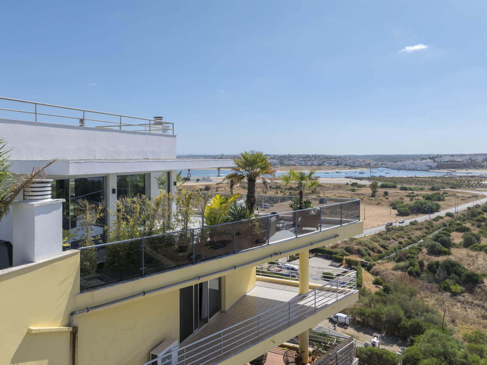 Penthouse, Praia Do Rocha, Portimao, Algarve, Portugal Penthouse, Praia Do Rocha, Portimao, Algarve, Portugal