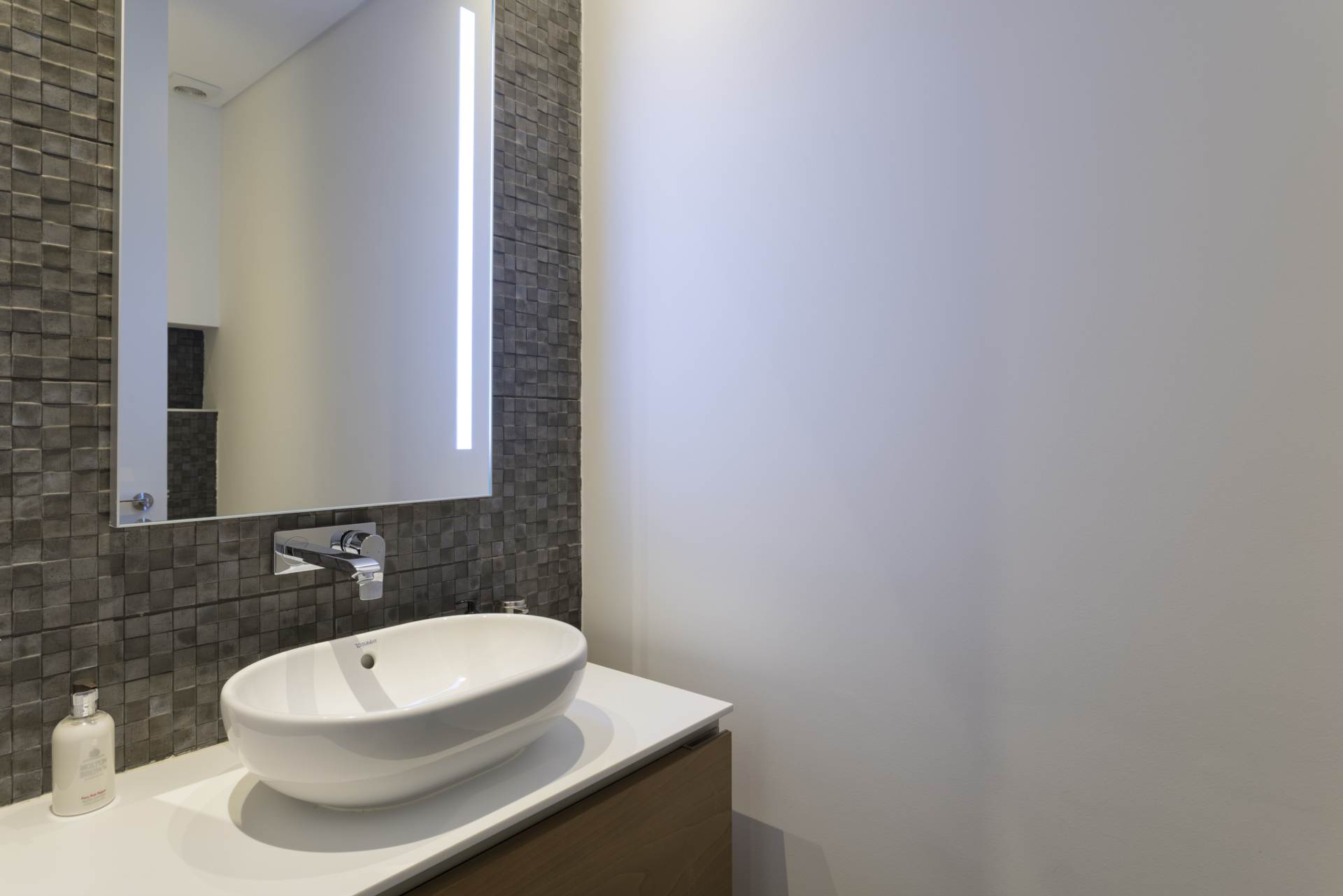 Seabreeze, Dunas Douradas, Algarve, Portugal Seabreeze, Dunas Douradas, Algarve, Portugal