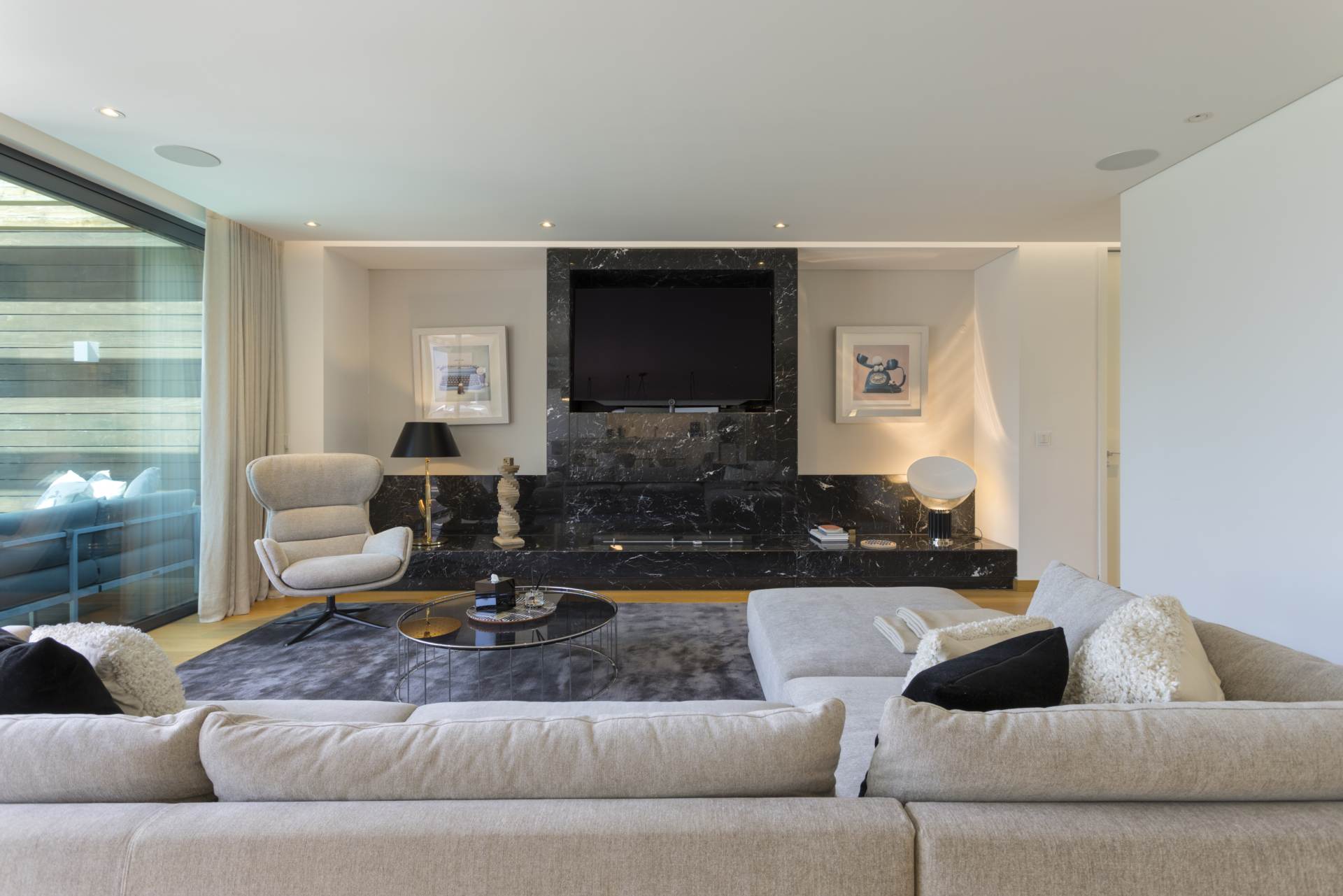 Seabreeze, Dunas Douradas, Algarve, Portugal Seabreeze, Dunas Douradas, Algarve, Portugal