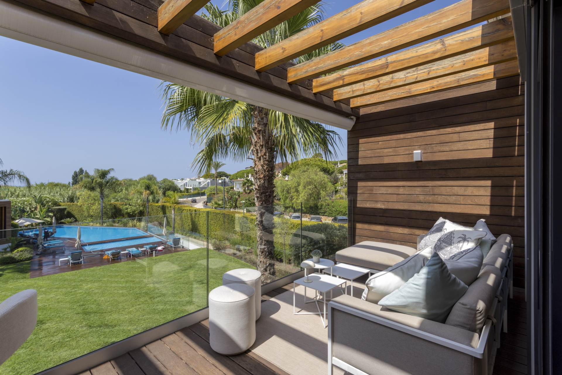 Seabreeze, Dunas Douradas, Algarve, Portugal Seabreeze, Dunas Douradas, Algarve, Portugal