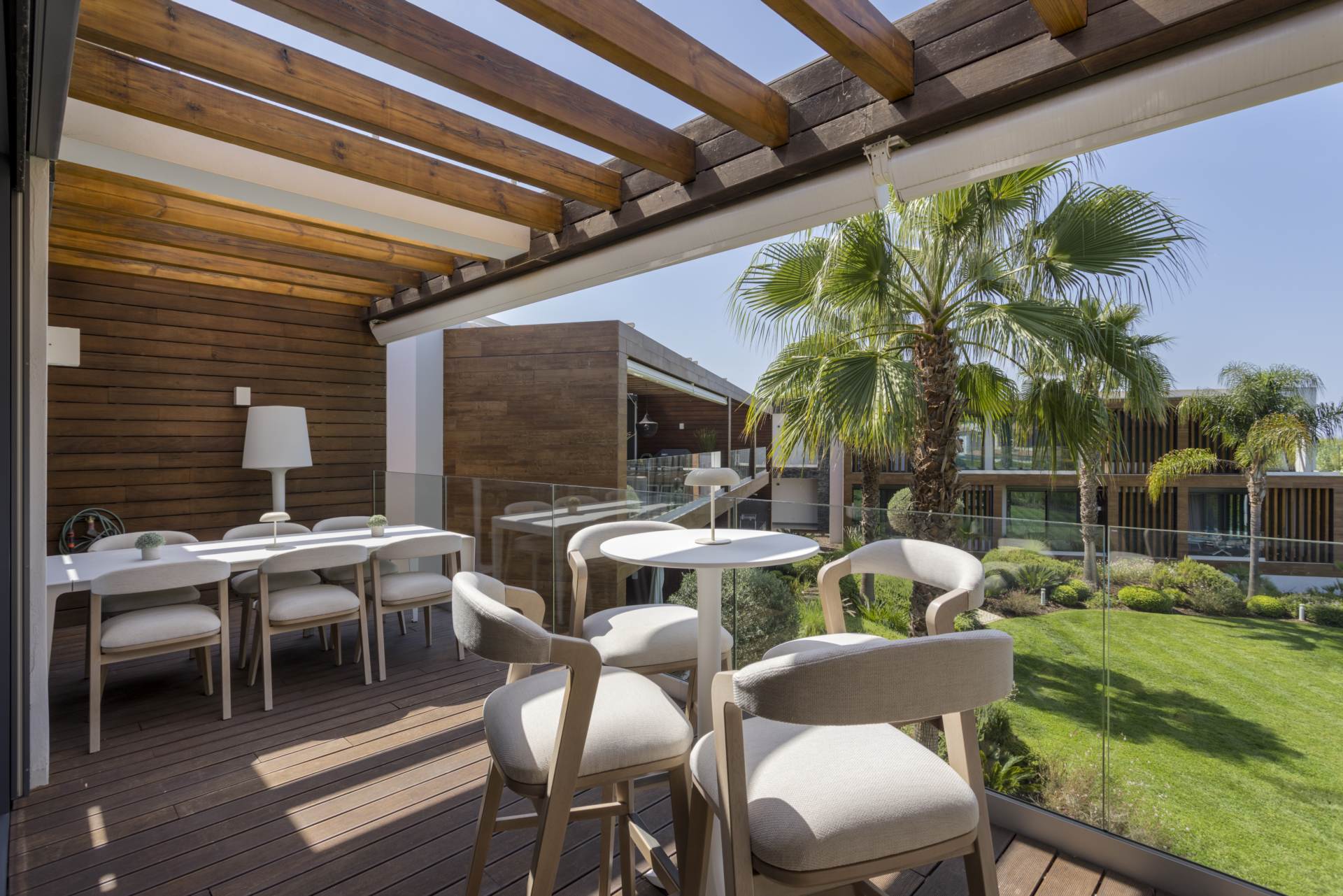 Seabreeze, Dunas Douradas, Algarve, Portugal Seabreeze, Dunas Douradas, Algarve, Portugal