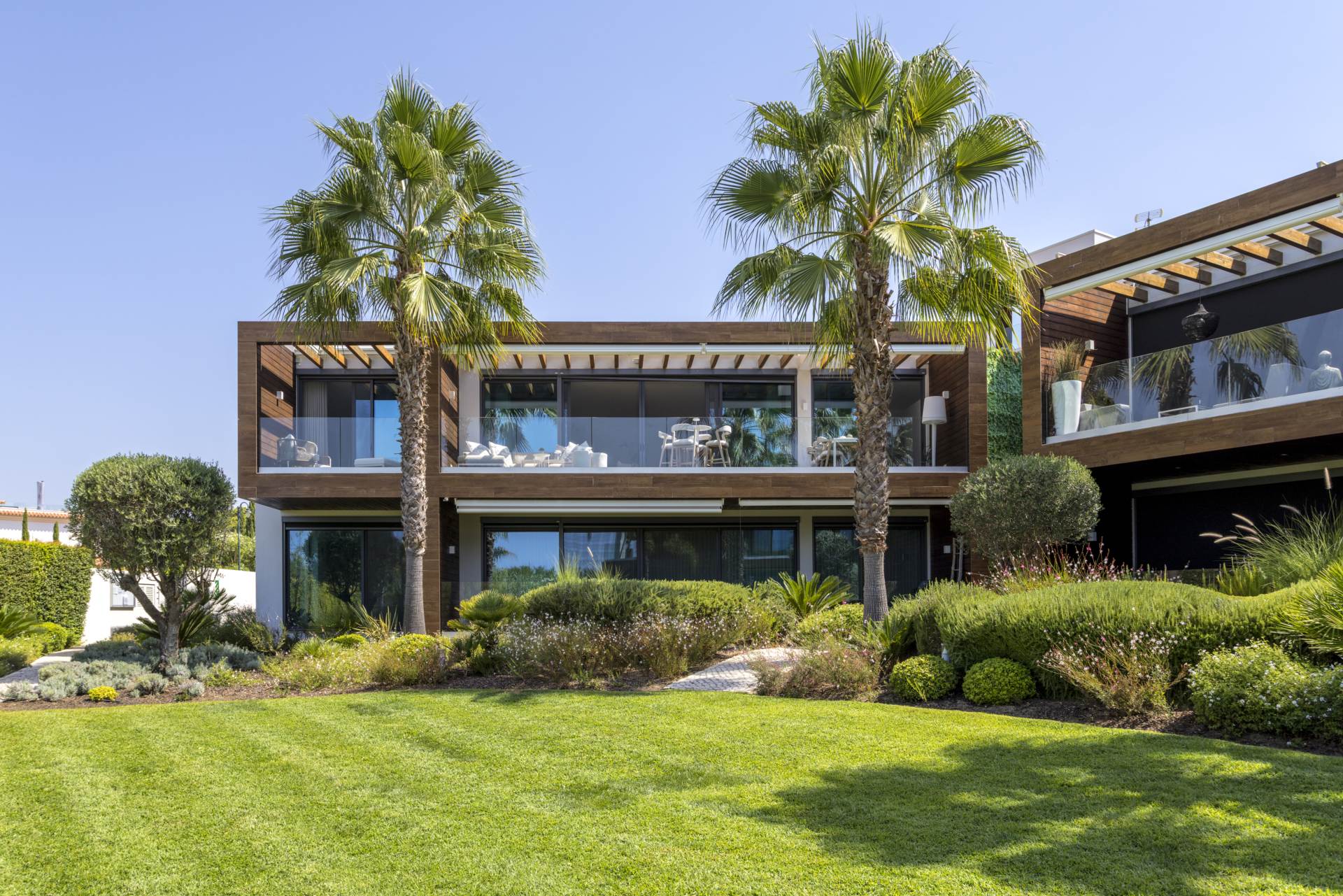 Seabreeze, Dunas Douradas, Algarve, Portugal Seabreeze, Dunas Douradas, Algarve, Portugal