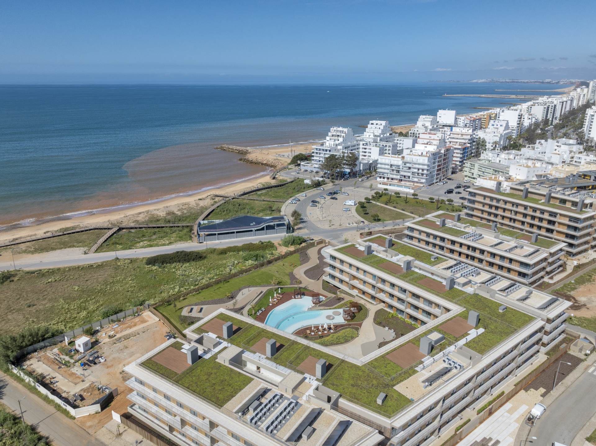 Two Bed Apartment,Horizon Ocean Gardens, Praia Do Forte Novo, Quarteira, Algarve, Portugal
