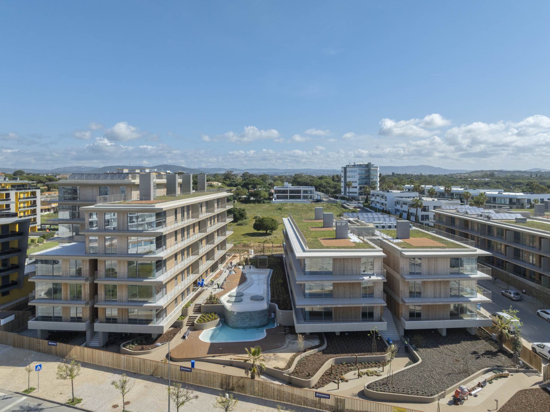 Two Bed Apartment,Horizon Ocean Gardens, Praia Do Forte Novo, Quarteira, Algarve, Portugal