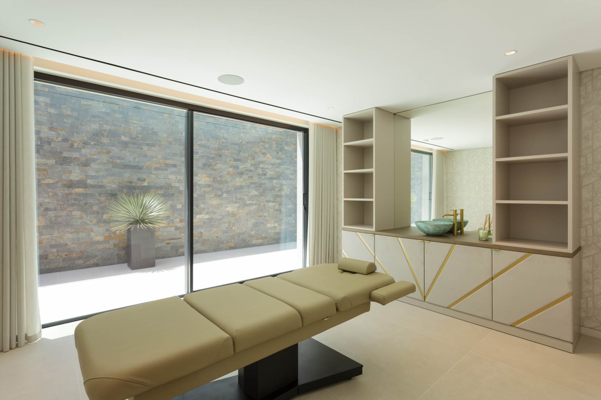 Villa, Parque Atlântico, Quinta Do Lago, Algarve, Portugal