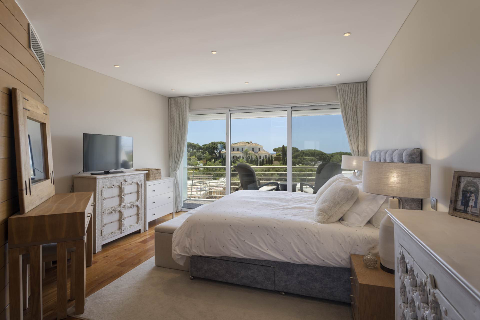 Oceano Apartment Complex, Vale do Lobo Resort, Algarve, Portugal