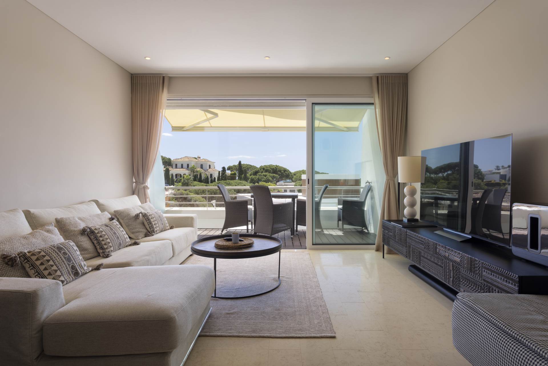 Oceano Apartment Complex, Vale do Lobo Resort, Algarve, Portugal