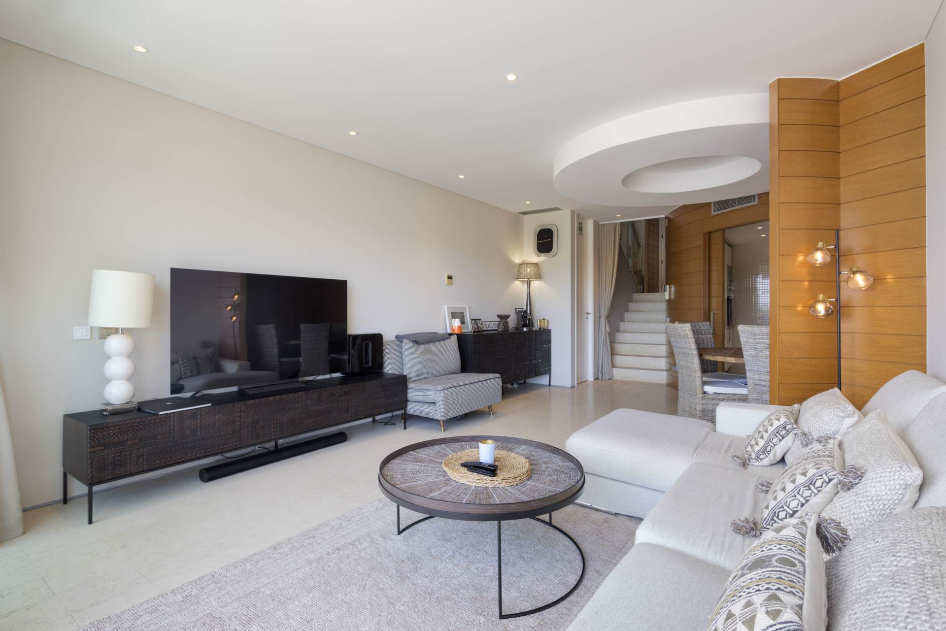 Oceano Apartment Complex, Vale do Lobo Resort, Algarve, Portugal