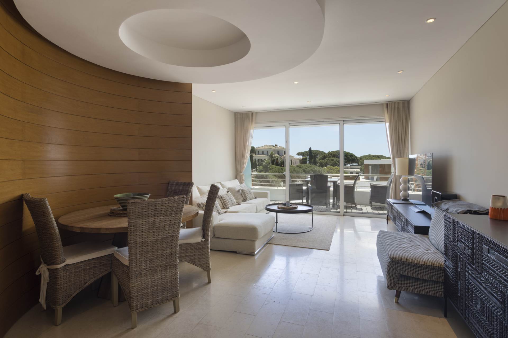 Oceano Apartment Complex, Vale do Lobo Resort, Algarve, Portugal