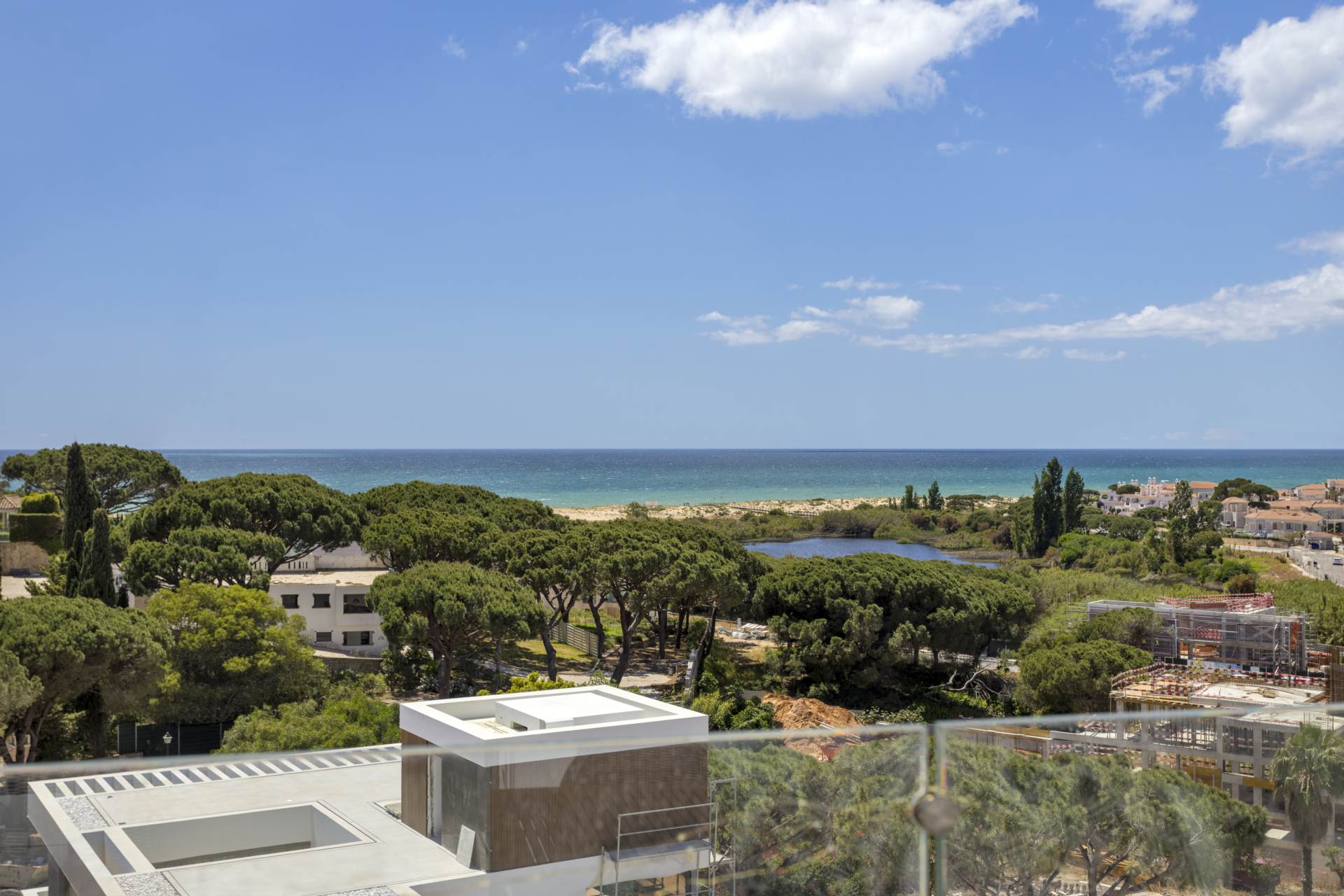 Oceano Apartment Complex, Vale do Lobo Resort, Algarve, Portugal