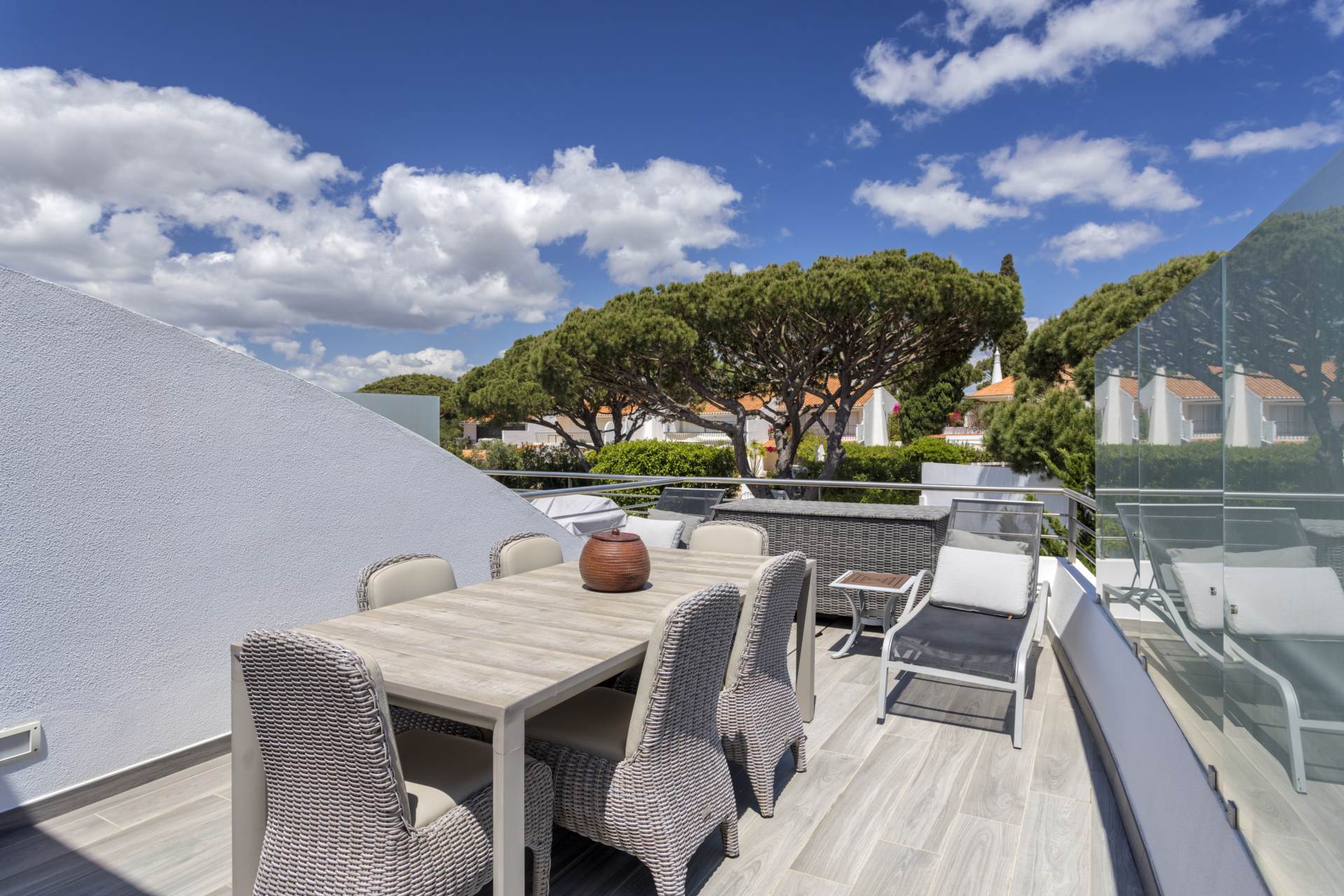 Oceano Apartment Complex, Vale do Lobo Resort, Algarve, Portugal