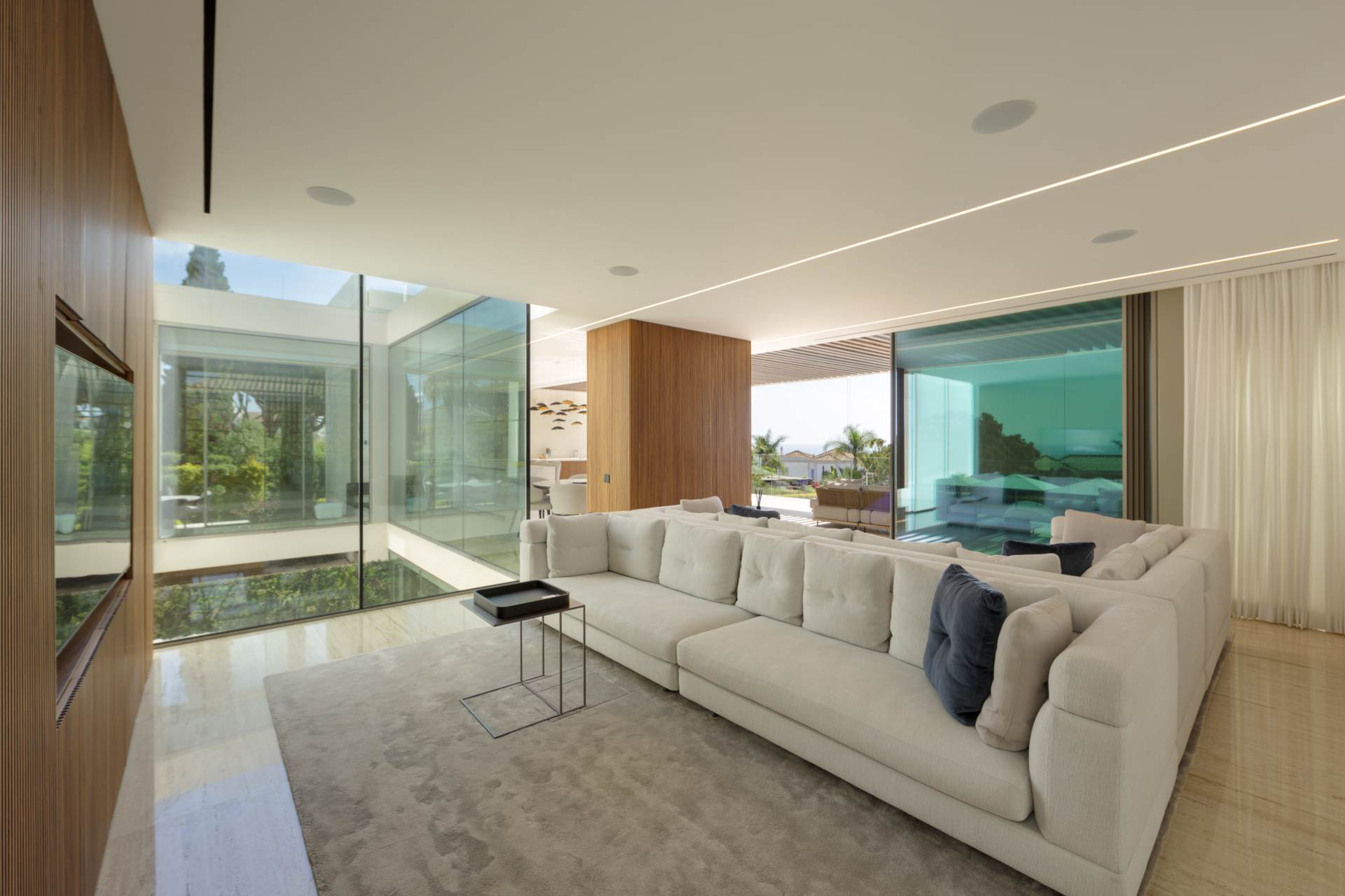 Contemporary Villa, Vale Do Lobo Resort, Algarve, Portugal