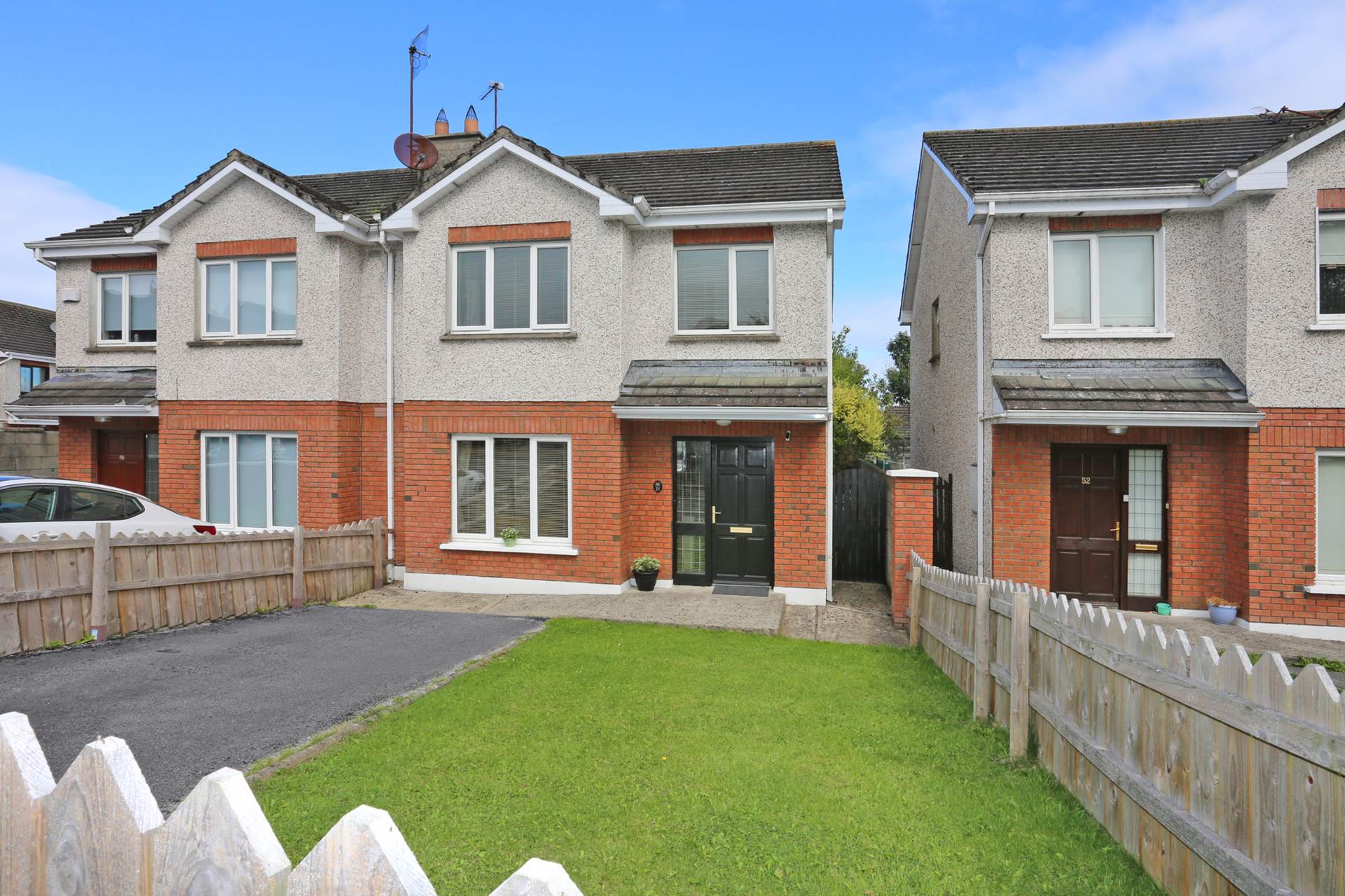 3-bed semi detached for sale at 51 Castlepark, Caherconlish, Limerick, V94 HE6T