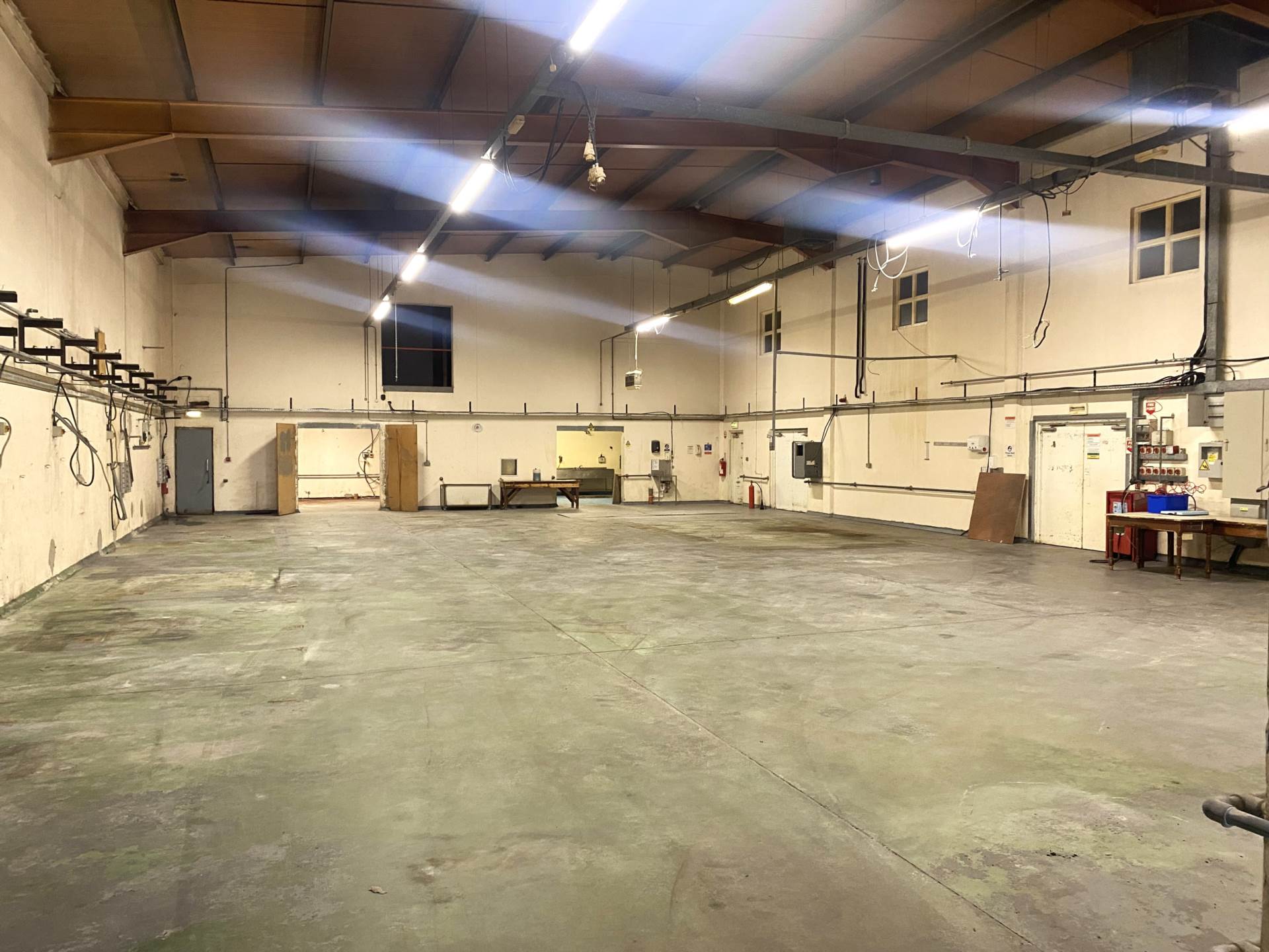 Tralee Road Industrial Estate, Moanmore, Castleisland, Co. Kerry. V92 XFW3