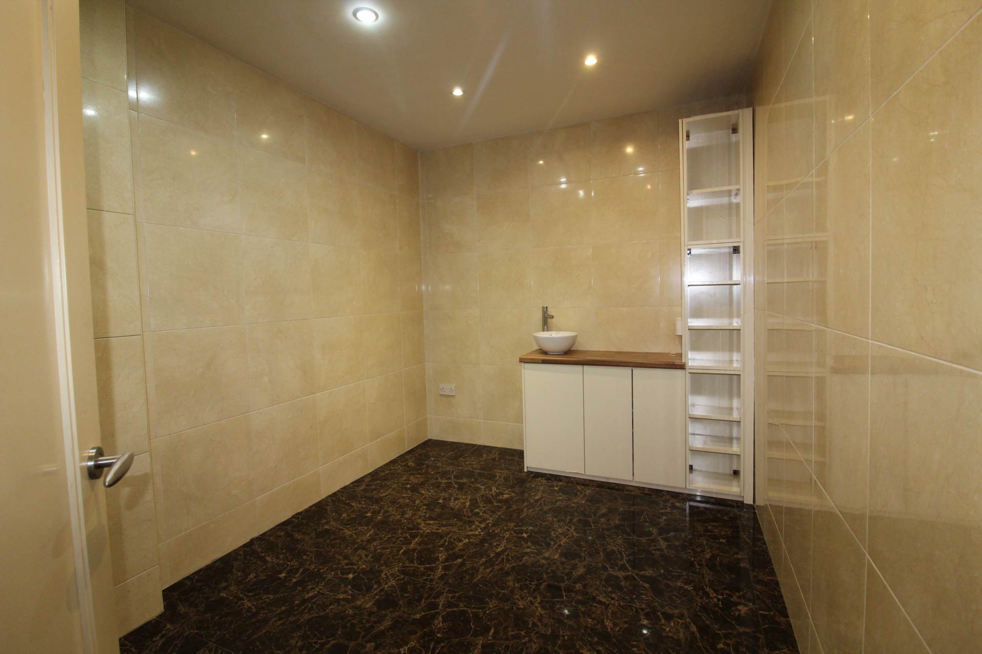 Unit 23, Naas Town Centre, Wolfe Tone Street, Naas, Co. Kildare. W91 K251