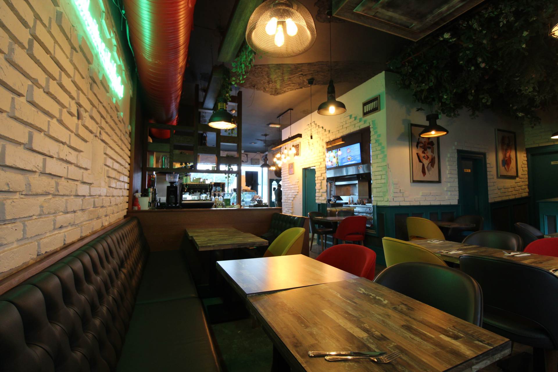 Ali Baba Restaurant, Unit 31, Naas Town Centre, Sallins Road, Naas, Co. Kildare. W91 X524