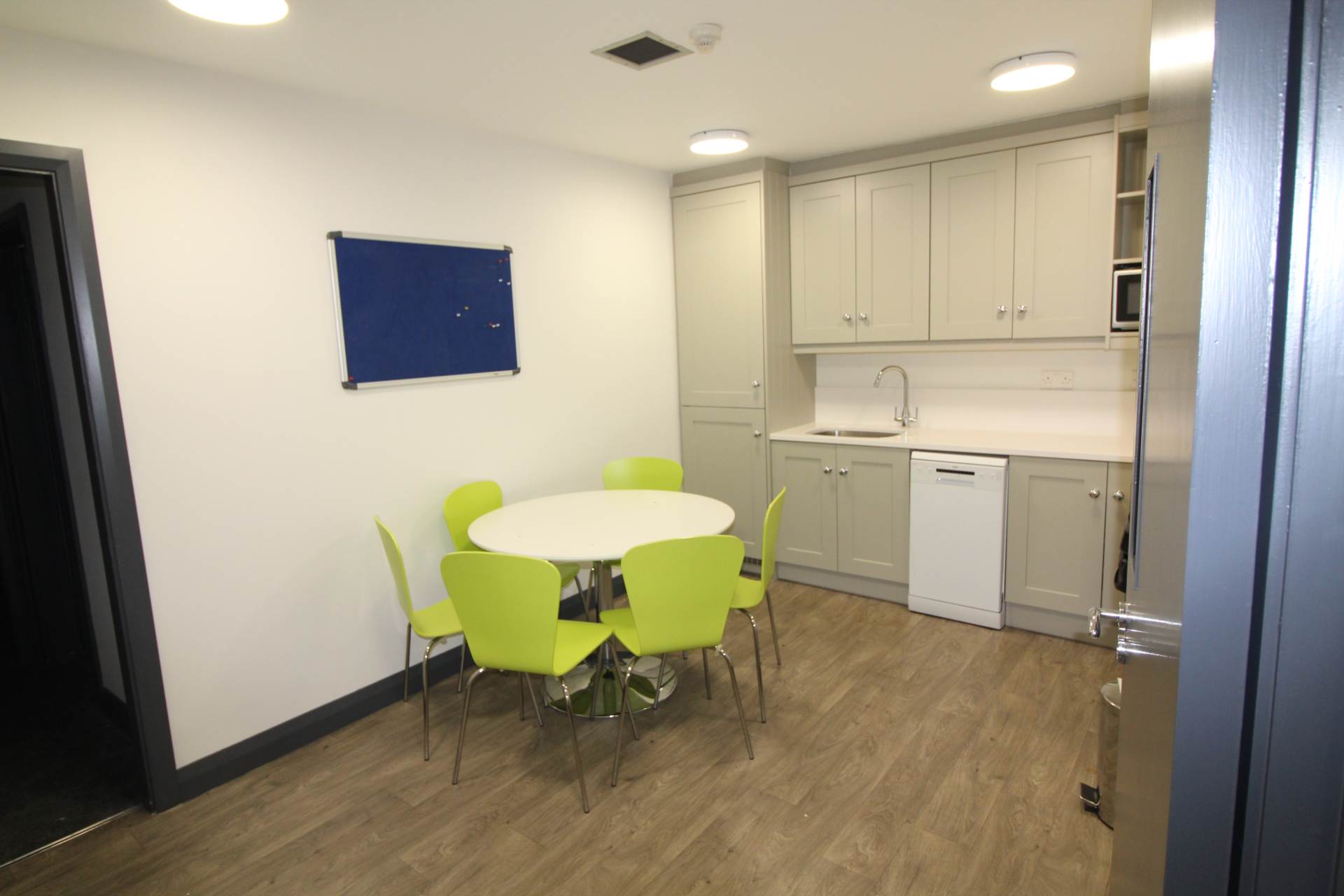 Unit J4, M7 Business Park, Naas, Co. Kildare. W91 NX66