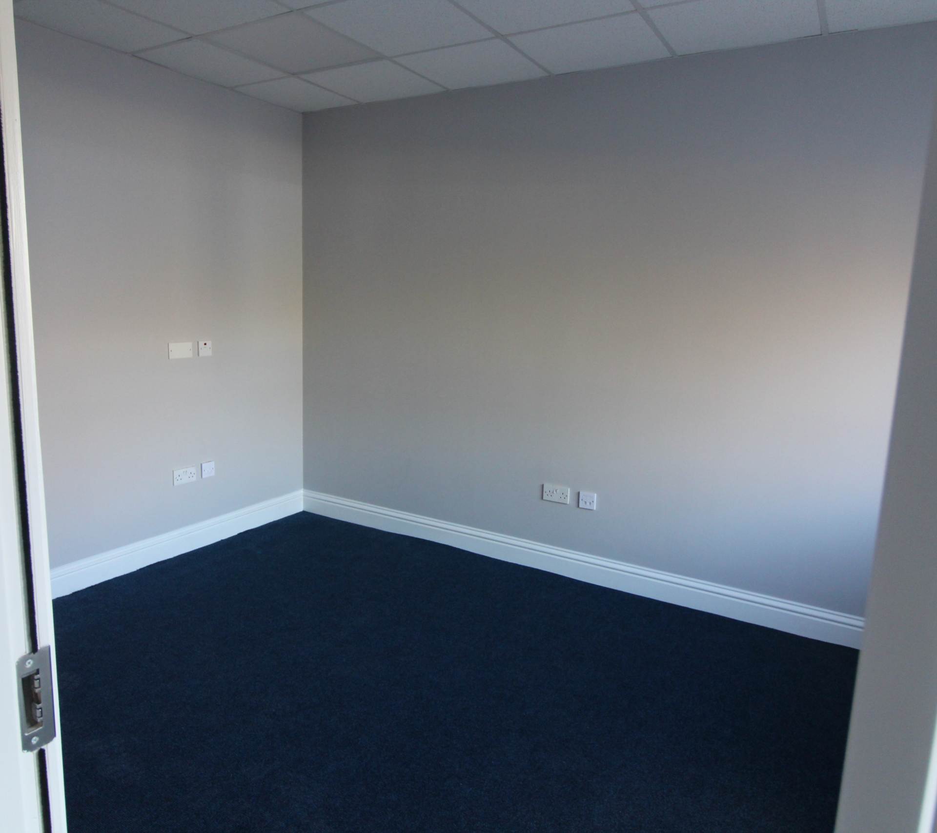 Unit J6, M7 Business Park, Naas, Co. Kildare. W91 EN24