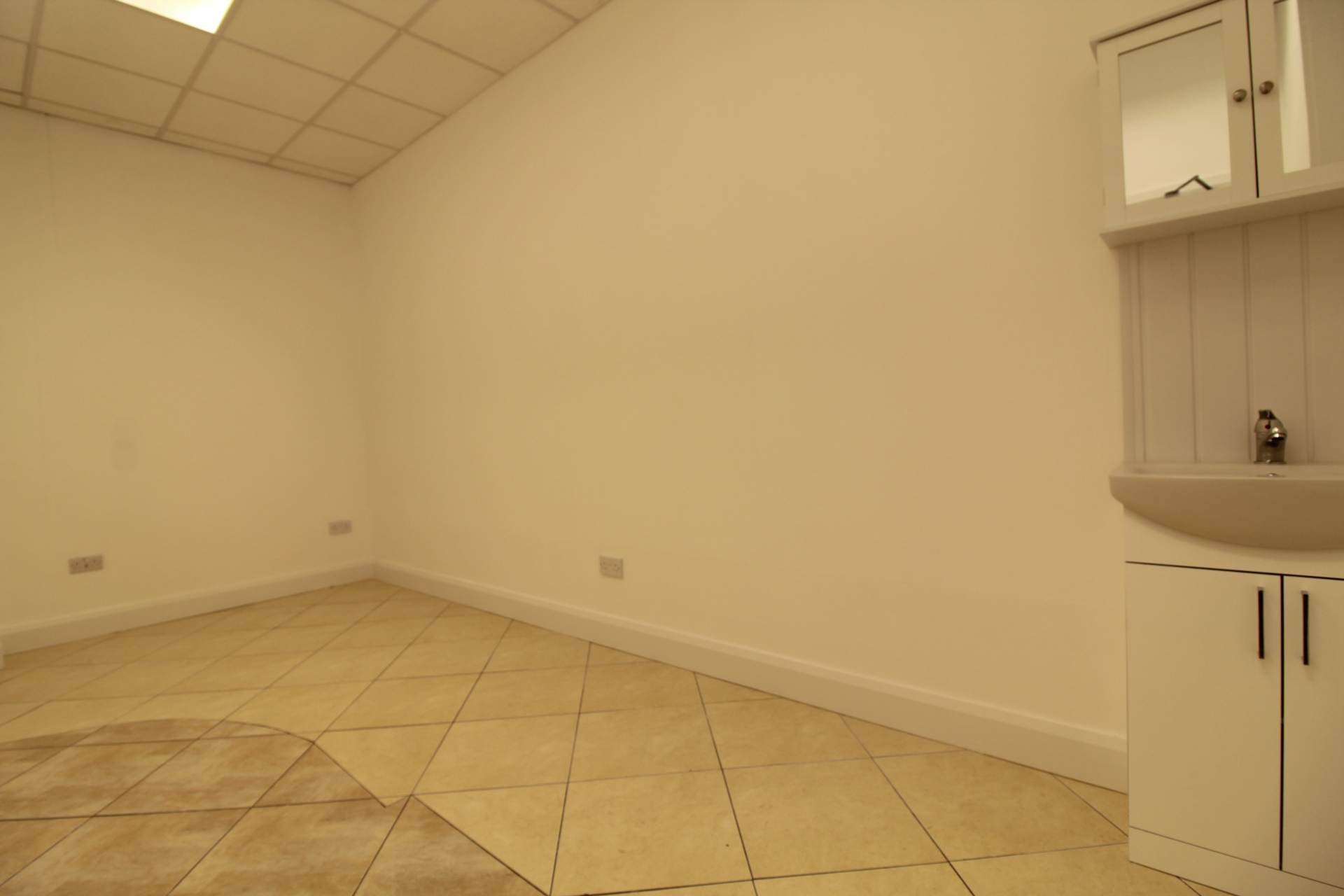 Consulting Room, Mangans Pharmacy, The Waterways, Sallins, Co. Kildare. W91 K371