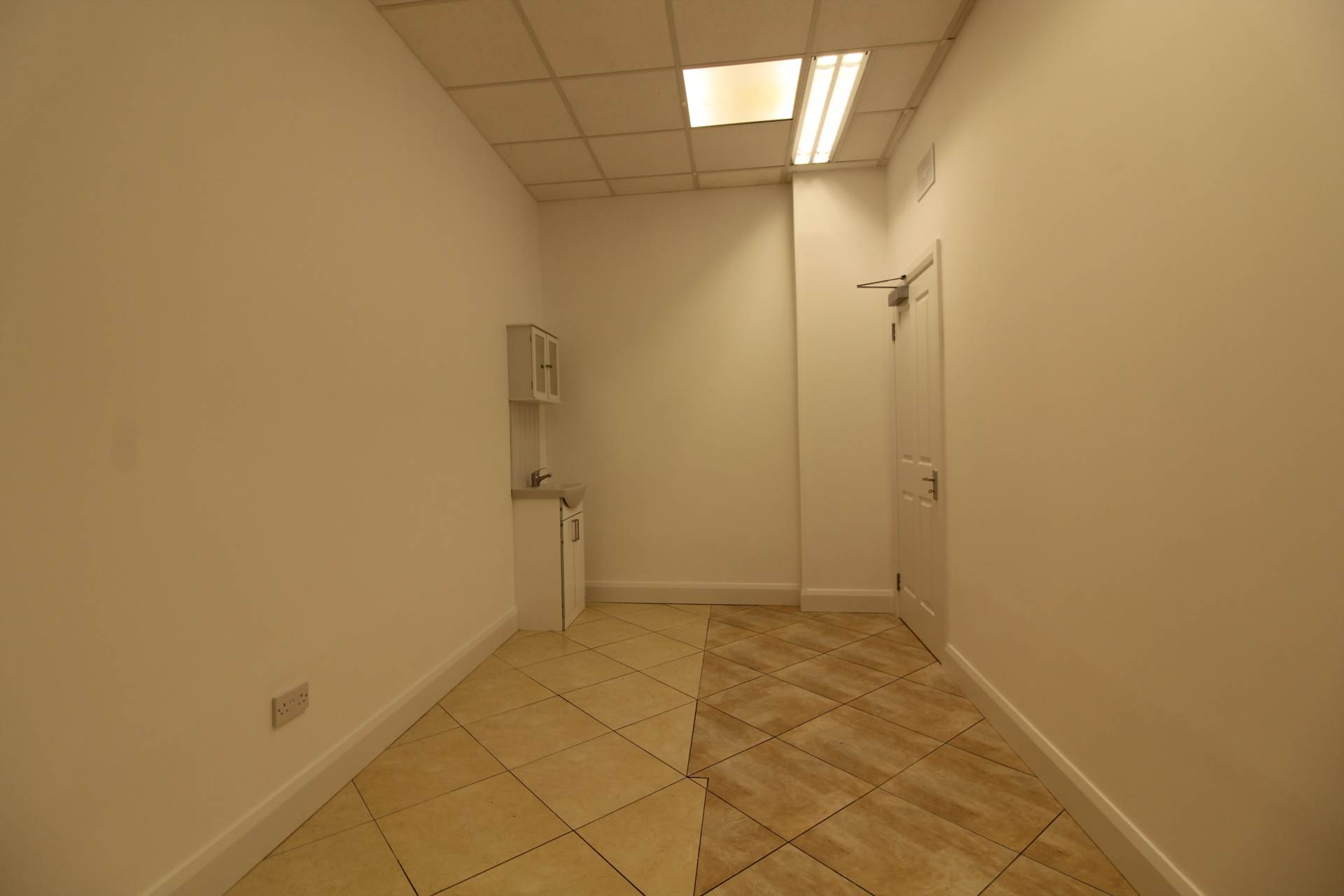 Consulting Room, Mangans Pharmacy, The Waterways, Sallins, Co. Kildare. W91 K371