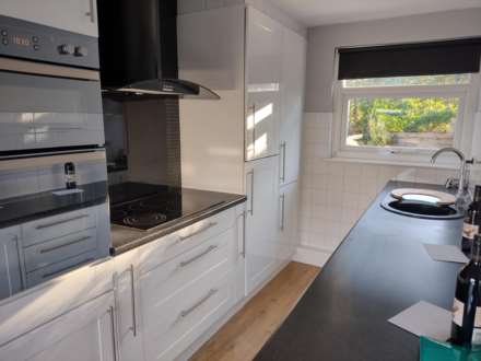 Property For Rent Listing Drive, Liversedge