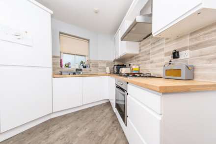 Rhodes Court, Morley, Image 5