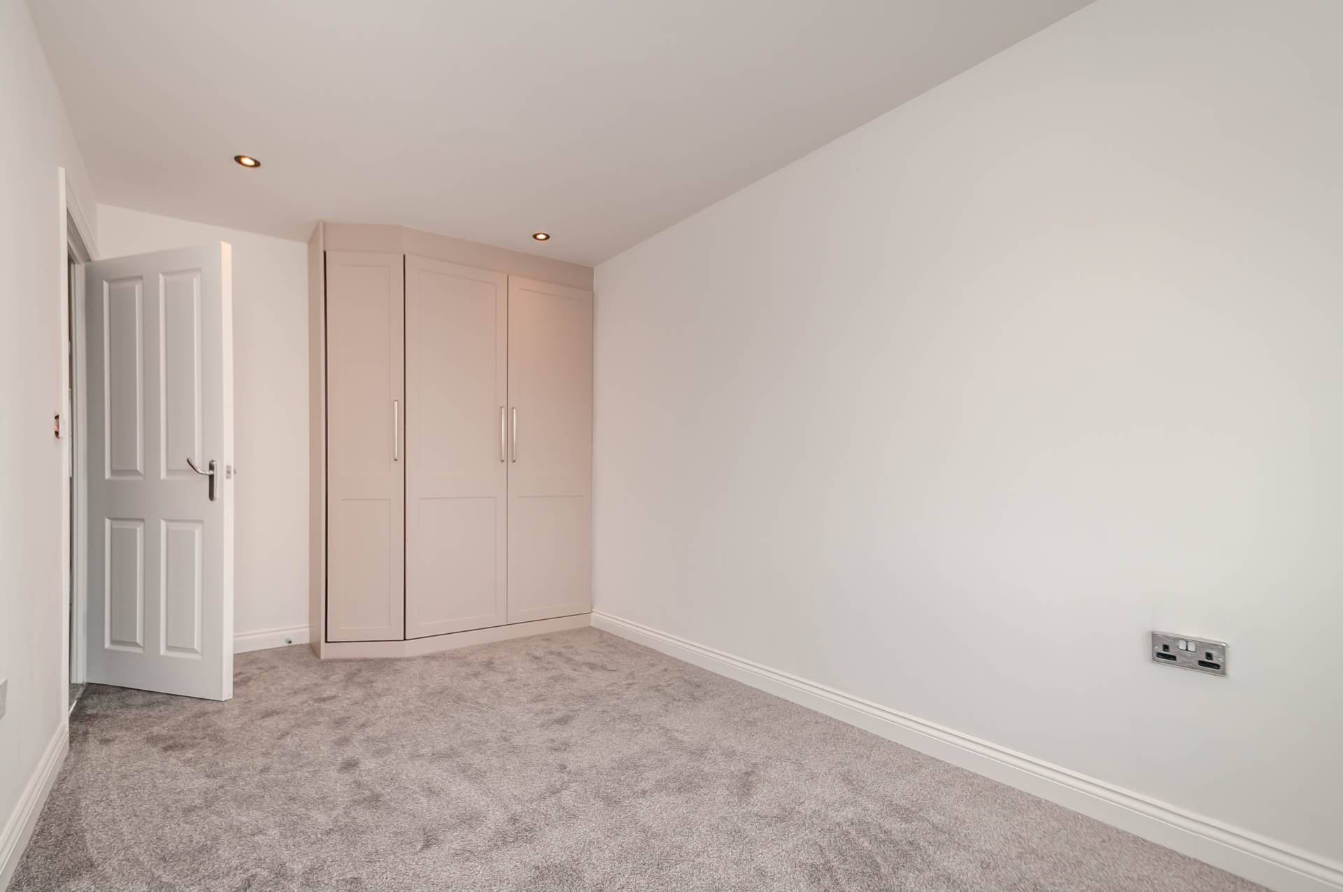 Bluebell Road, East Ardsley, Image 17
