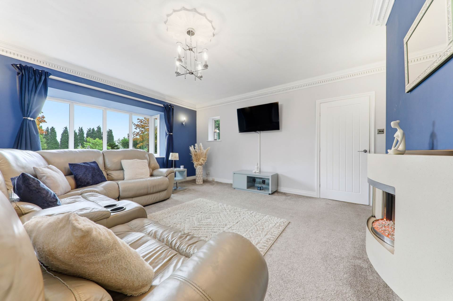 Beechwood House, Tingley, Image 8