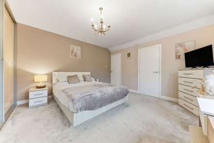 Beechwood House, Tingley, Image 22