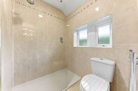 Beechwood House, Tingley, Image 24