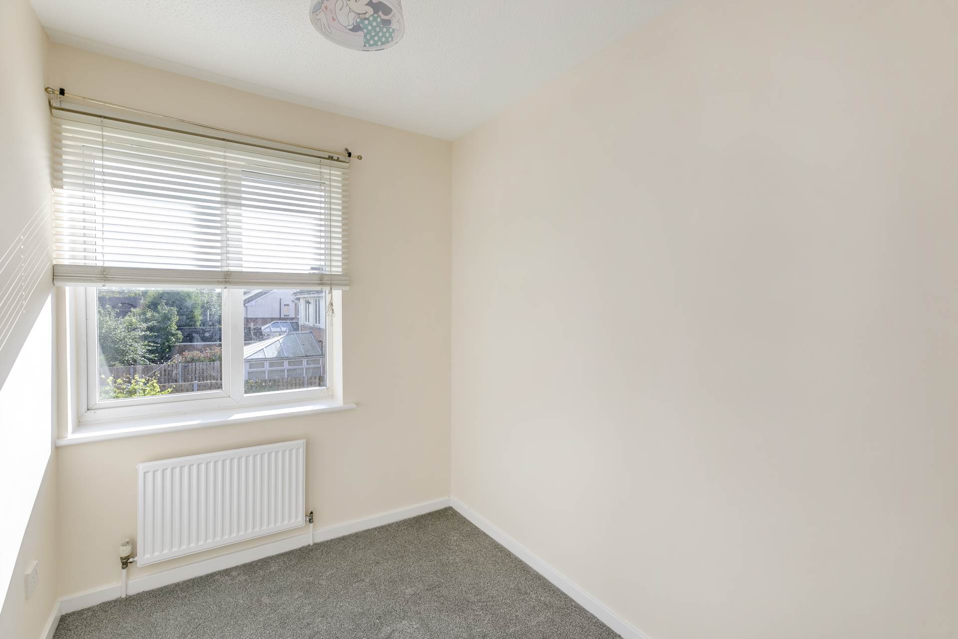 Ascot Gardens, Middleton, Image 10