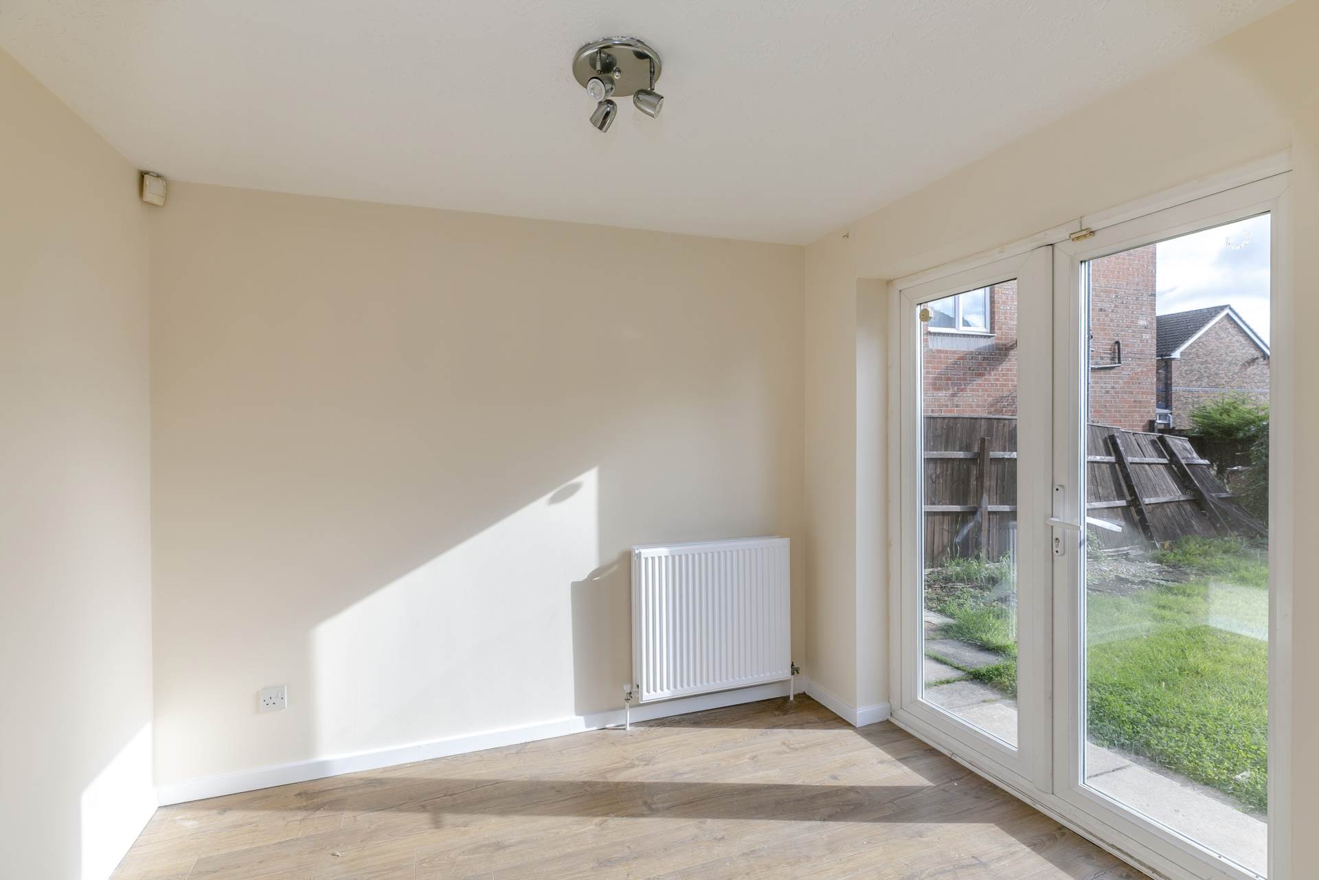 Ascot Gardens, Middleton, Image 6
