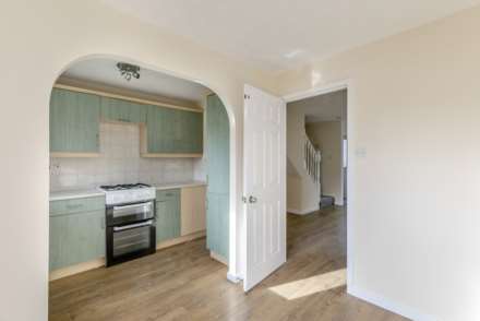 Ascot Gardens, Middleton, Image 5