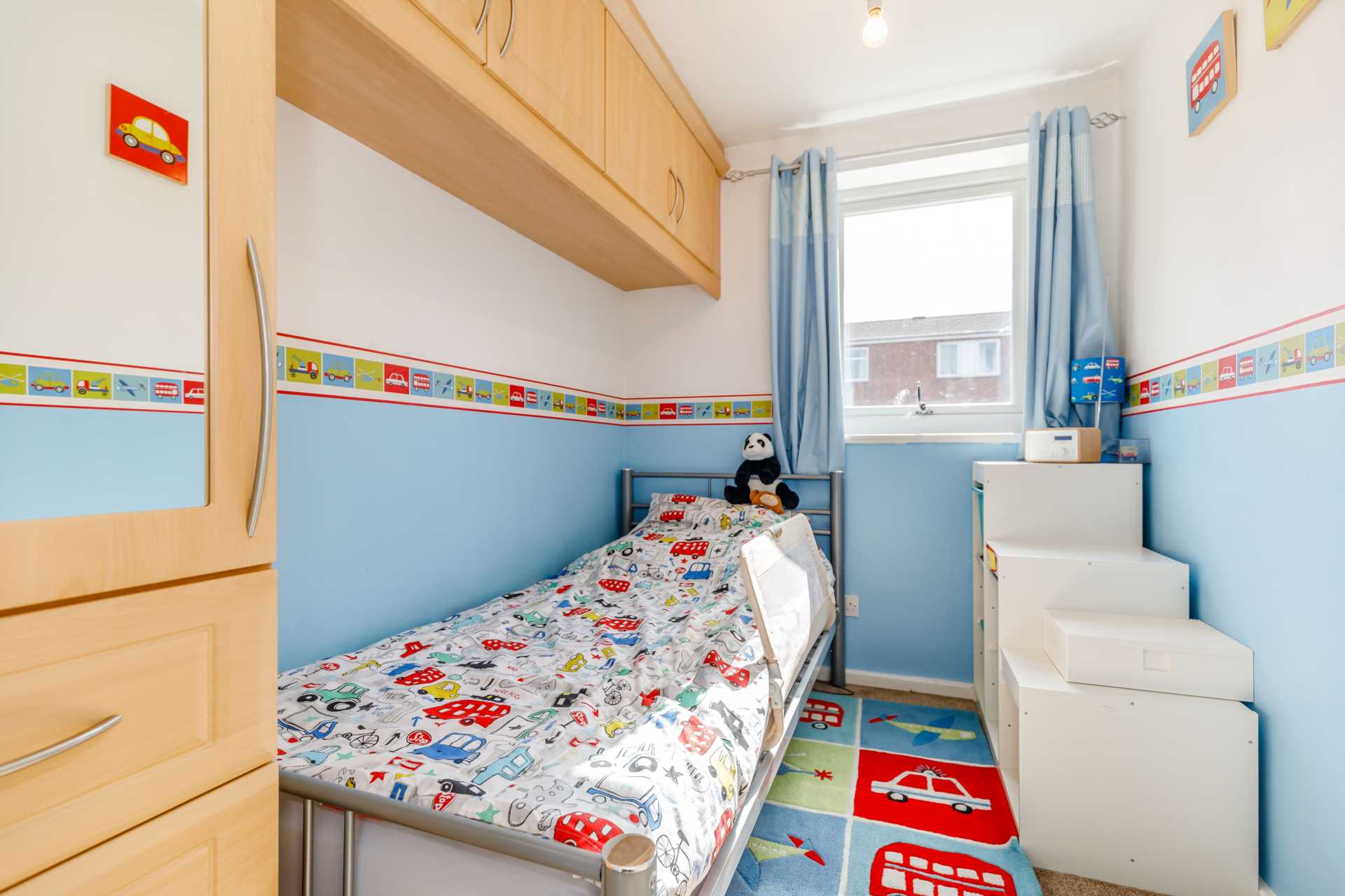 Cottingley Gardens, Leeds, Image 12