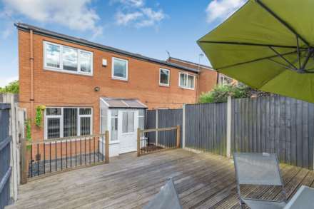 3 Bedroom End Terrace, Cottingley Gardens, Leeds