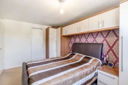 Cottingley Gardens, Leeds, Image 10