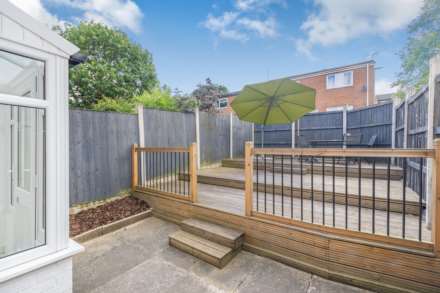 Cottingley Gardens, Leeds, Image 16